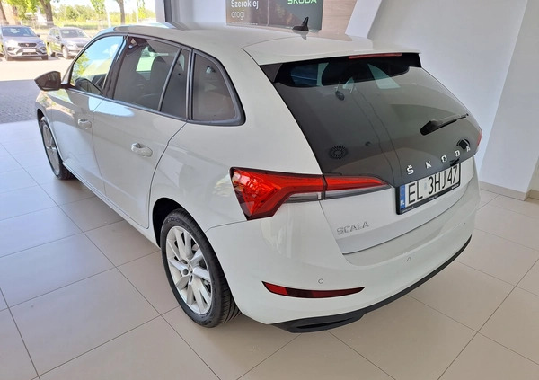 Skoda Scala cena 108900 przebieg: 4200, rok produkcji 2023 z Zielonka małe 137